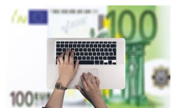 Ile zarabia psycholog w policji?